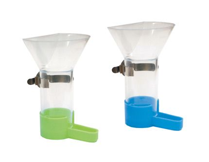 Feeder/drinker Funnel